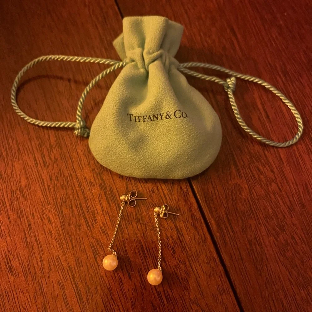 Tiffany Pearl Drop Earrings - Picture 4 of 10